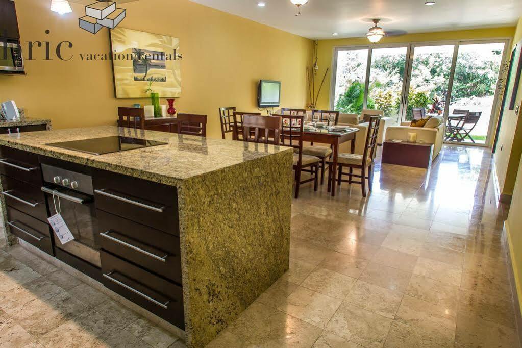 Playa Village Condo By Bvr Playa del Carmen Exterior foto